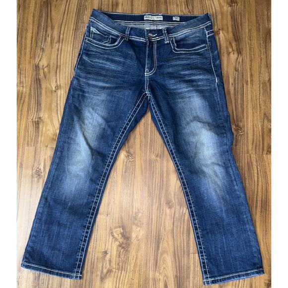 BKE Harper Buckle Womens Crop Capri Jeans Size 31 Blue Mid Rise Straight Stretch - Picture 1 of 7